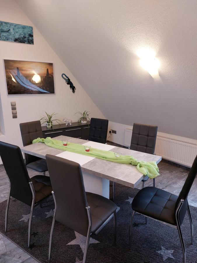 Ferienwohnung Niedermeyer Rothlein Bagian luar foto